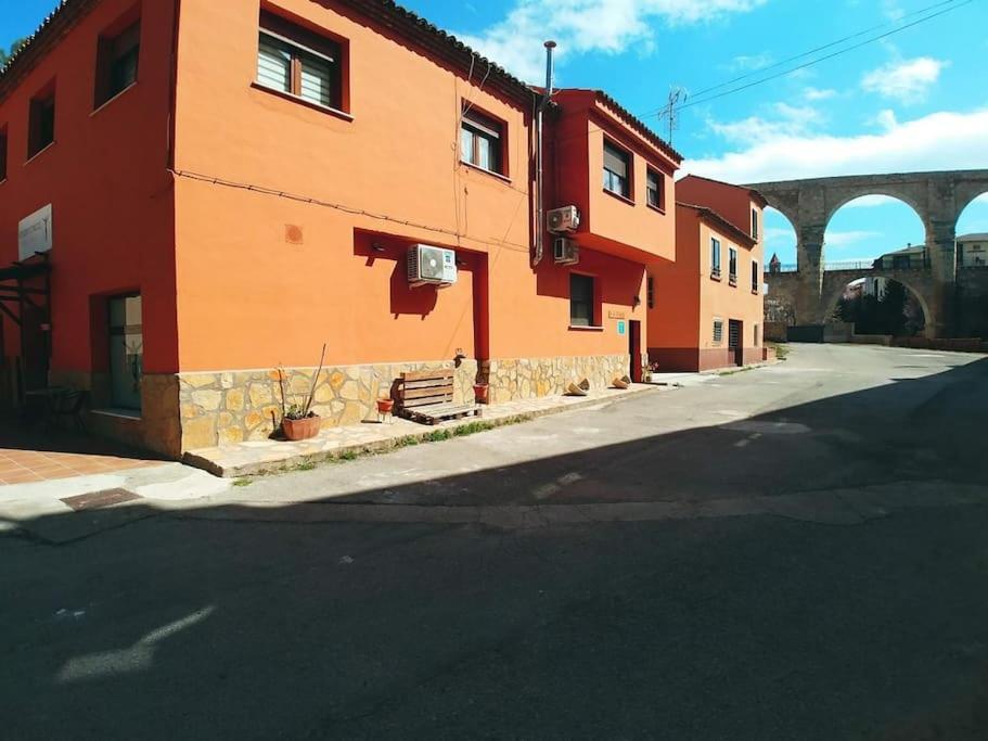 特鲁埃尔La Buhardilla. Aparcamiento Exterior Privado公寓 外观 照片