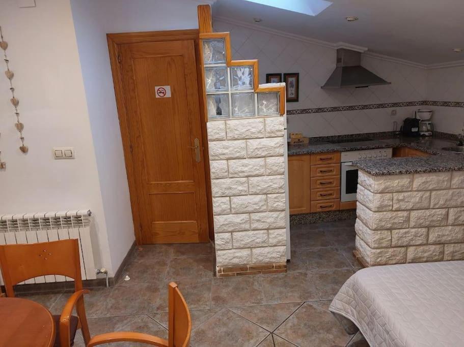 特鲁埃尔La Buhardilla. Aparcamiento Exterior Privado公寓 外观 照片