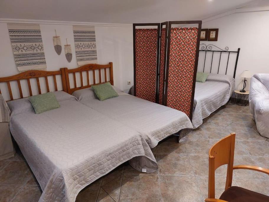 特鲁埃尔La Buhardilla. Aparcamiento Exterior Privado公寓 外观 照片